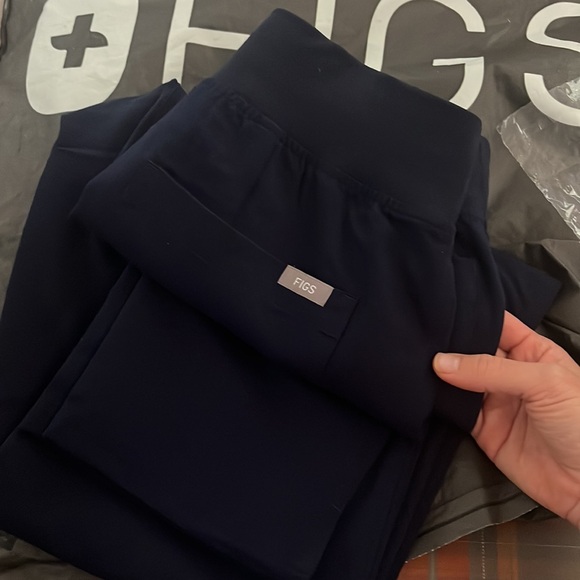 High-waisted Yola pants in Small Regular Navy - Picture 6 of 8